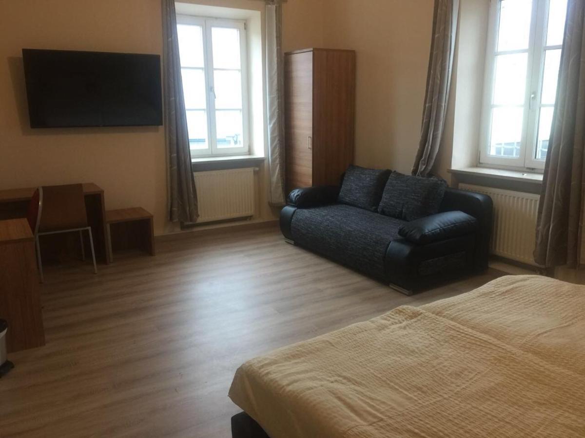 Jujhar's Gästehaus Wasserburg Zimmer foto